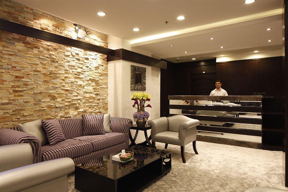 Haven Plaza Hotel Riad Exterior foto