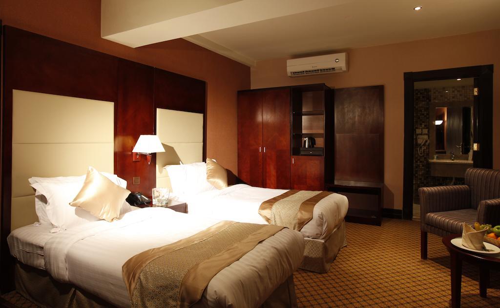 Haven Plaza Hotel Riad Exterior foto